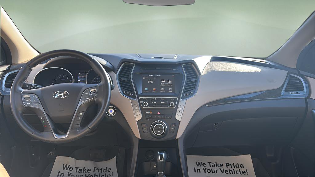 Used 2017 Hyundai Santa Fe Sport image 16