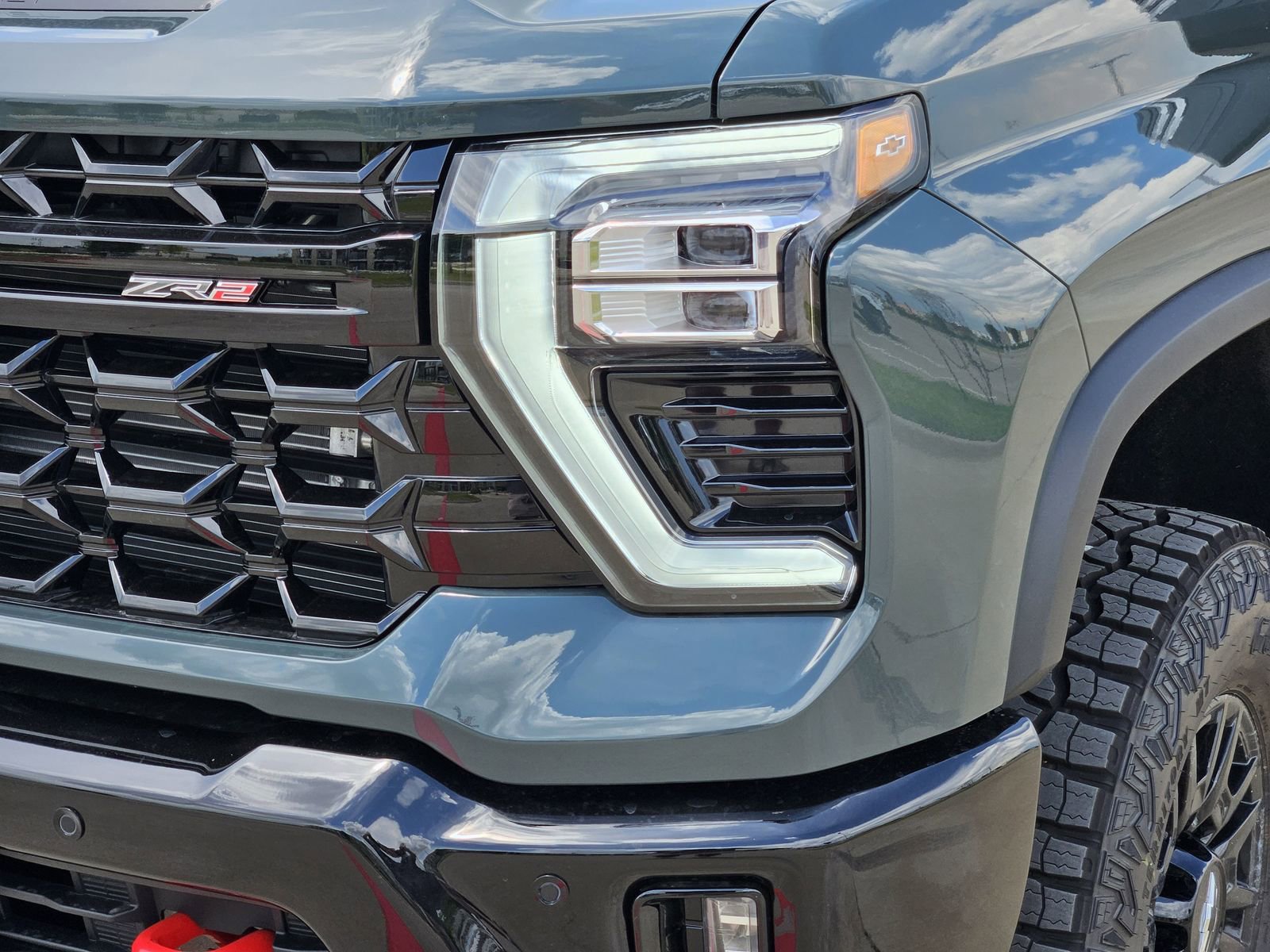 New 2026 Chevrolet Silverado 2500 ZR2 AWD/4WD image 11