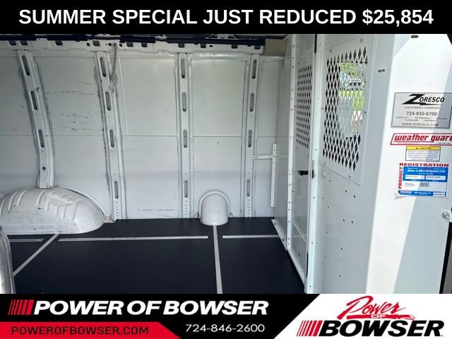 Used 2022 Chevrolet Express 2500 w/ Driver Convenience Package RWD image 8