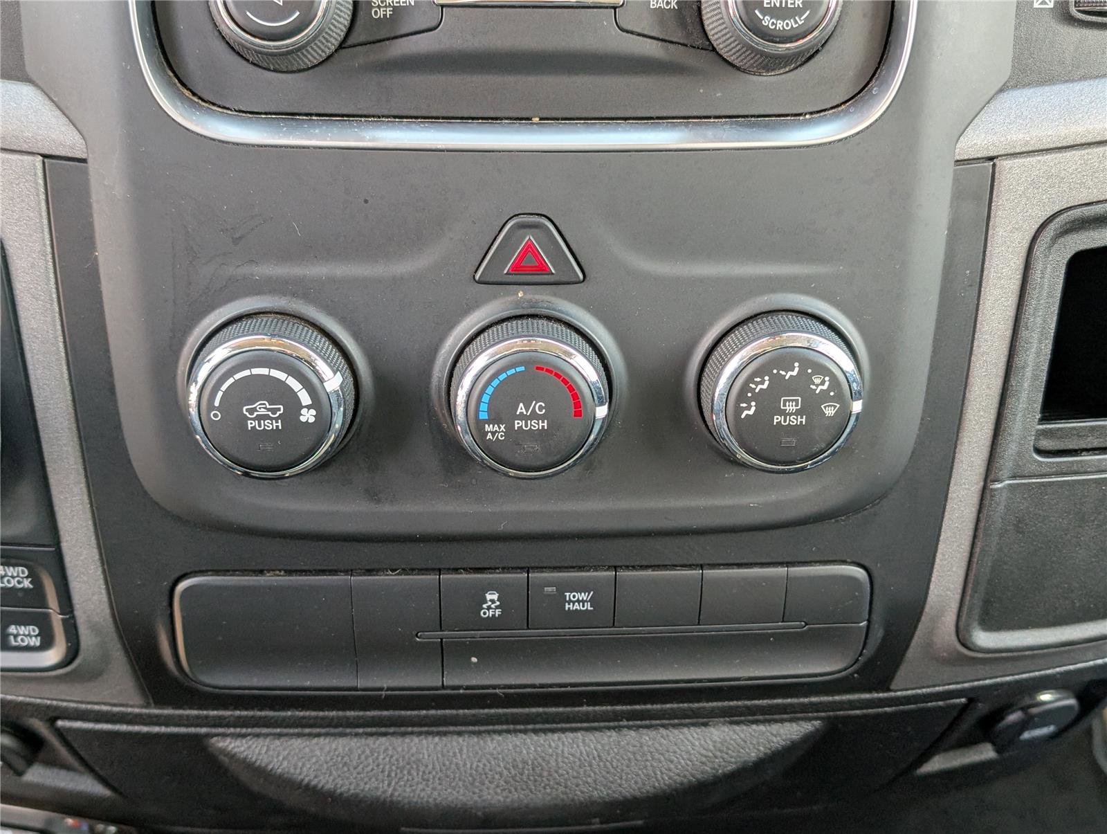 Used 2019 RAM 1500 Express w/ Express Value Package image 22