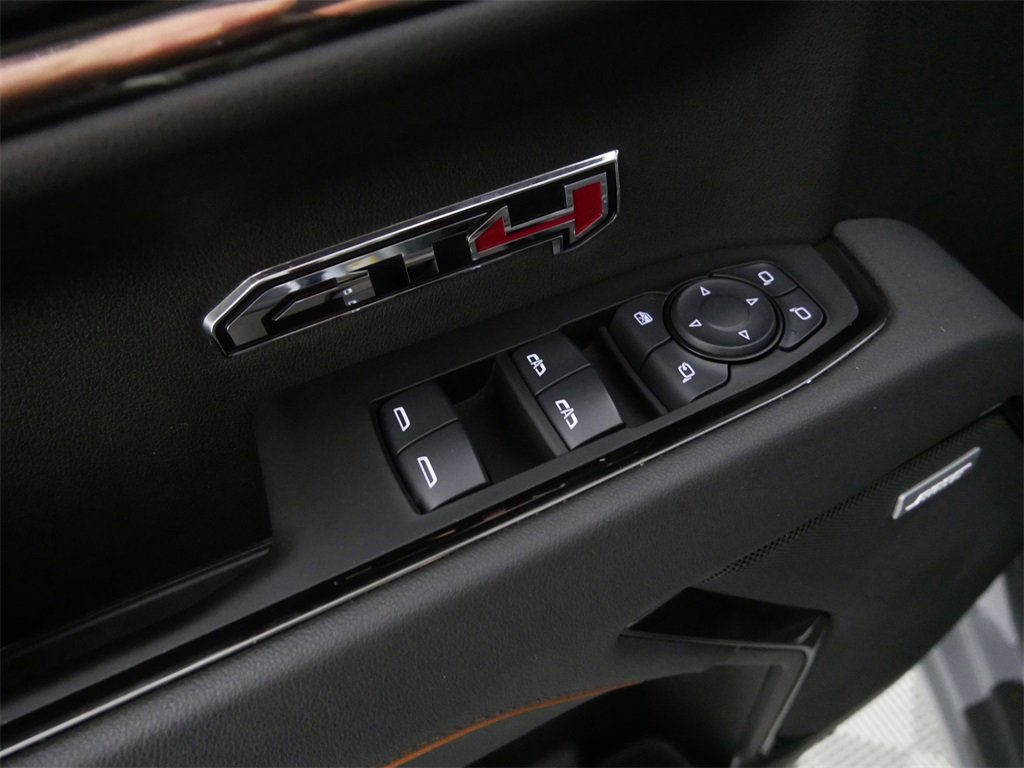 Used 2025 GMC Sierra 1500 AT4 w/ AT4 Preferred Package image 15