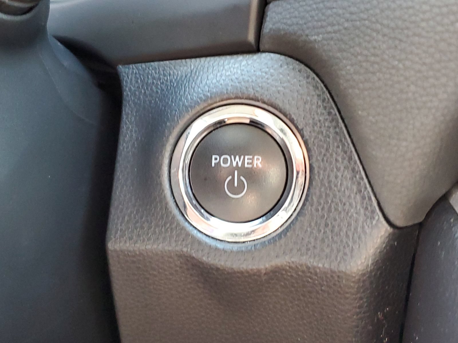 Certified 2024 Toyota RAV4 XLE AWD/4WD image 30