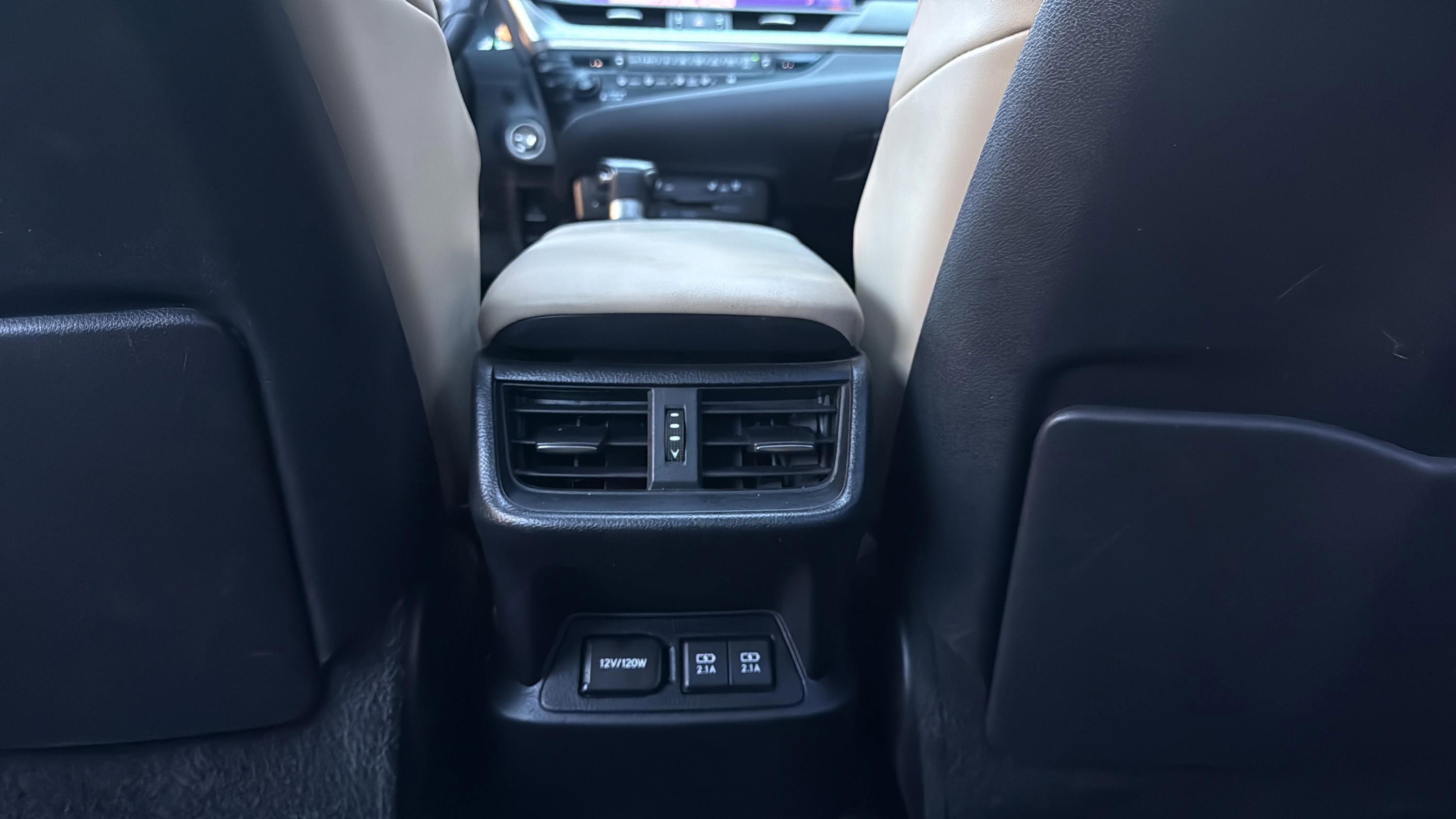 Used 2019 Lexus ES 350 image 30