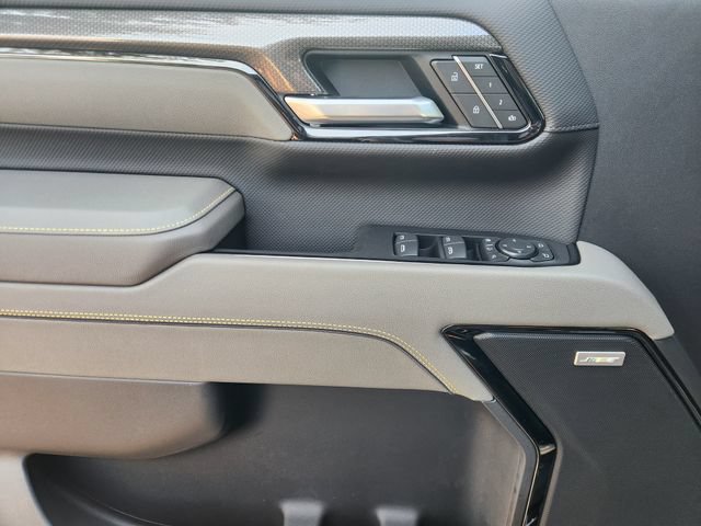 New 2026 Chevrolet Silverado 2500 ZR2 AWD/4WD image 24