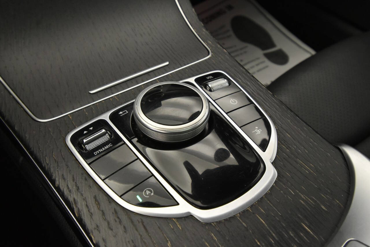 Used 2020 Mercedes-Benz C 300 C 300 4MATIC AWD 2dr Coupe w/ AMG Line image 16