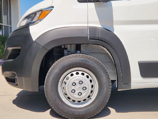 Used 2025 RAM ProMaster 2500 FWD image 9