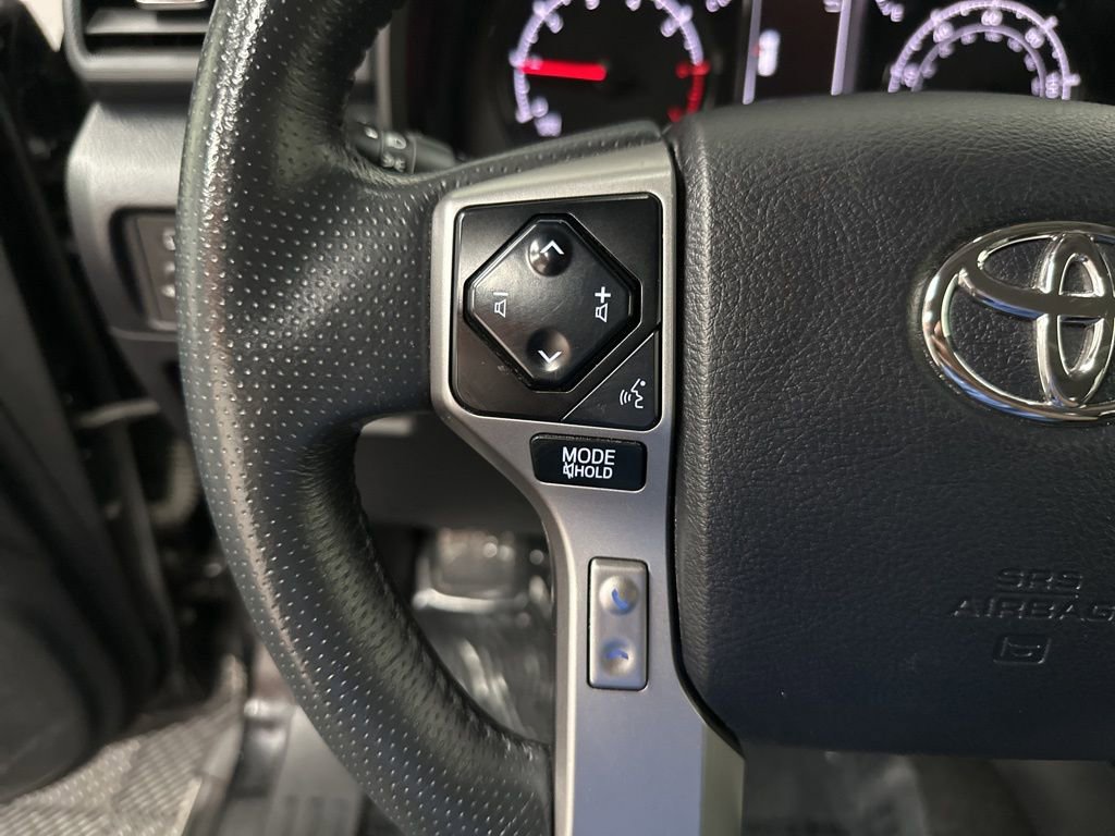 Used 2022 Toyota 4Runner SR5 Premium w/ Moonroof Package AWD/4WD image 14