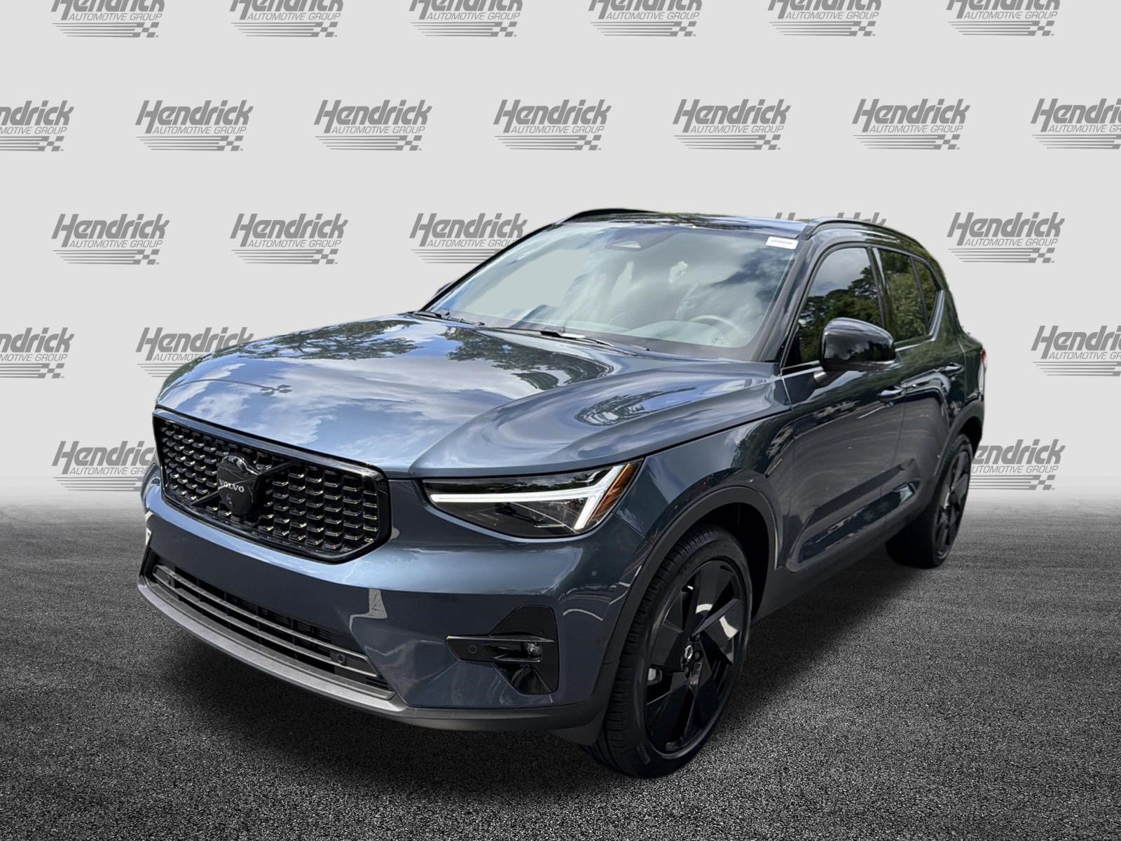 New 2026 Volvo XC40 B5 Ultra w/ Protection Package Premier AWD/4WD image 5