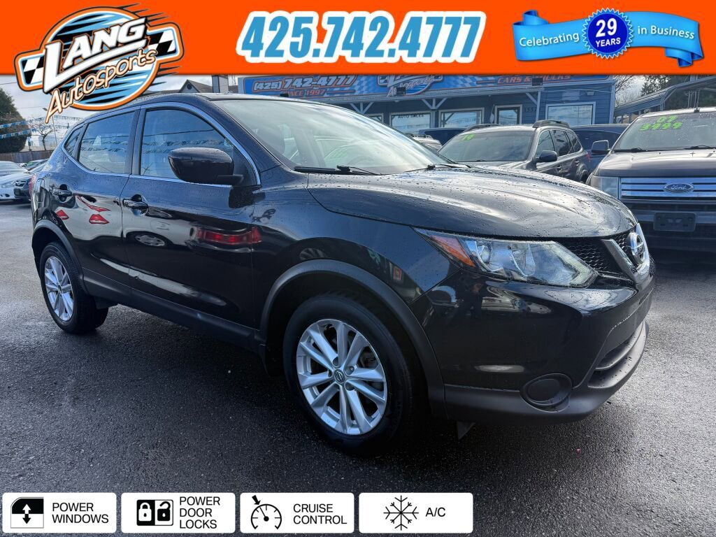 Used 2017 Nissan Rogue Sport S w/ S Appearance Package image 1