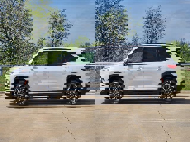 New 2025 Buick Enclave Sport Touring w/ Super Cruise Package image 6