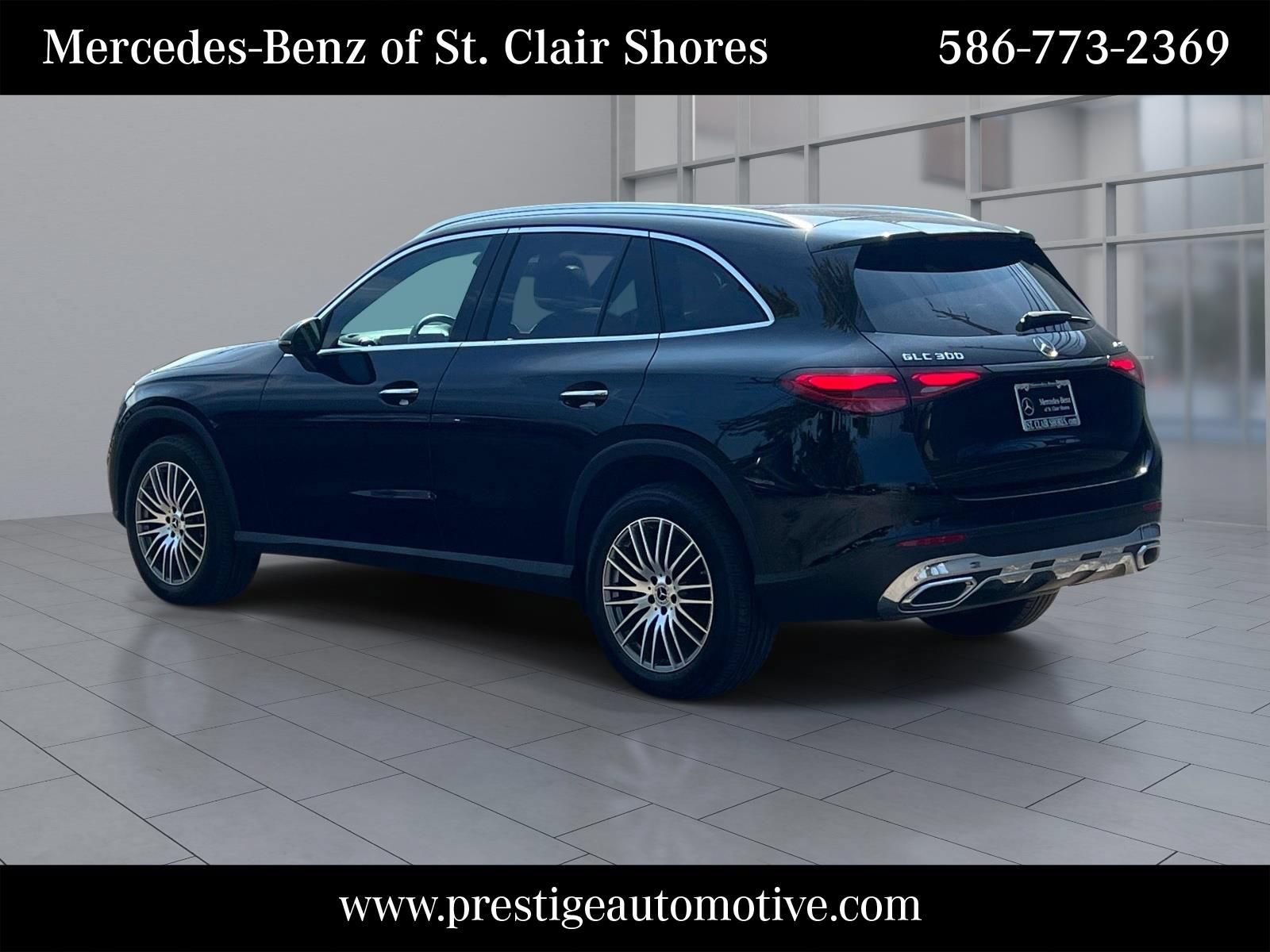 Certified 2024 Mercedes-Benz GLC 300 4MATIC image 3