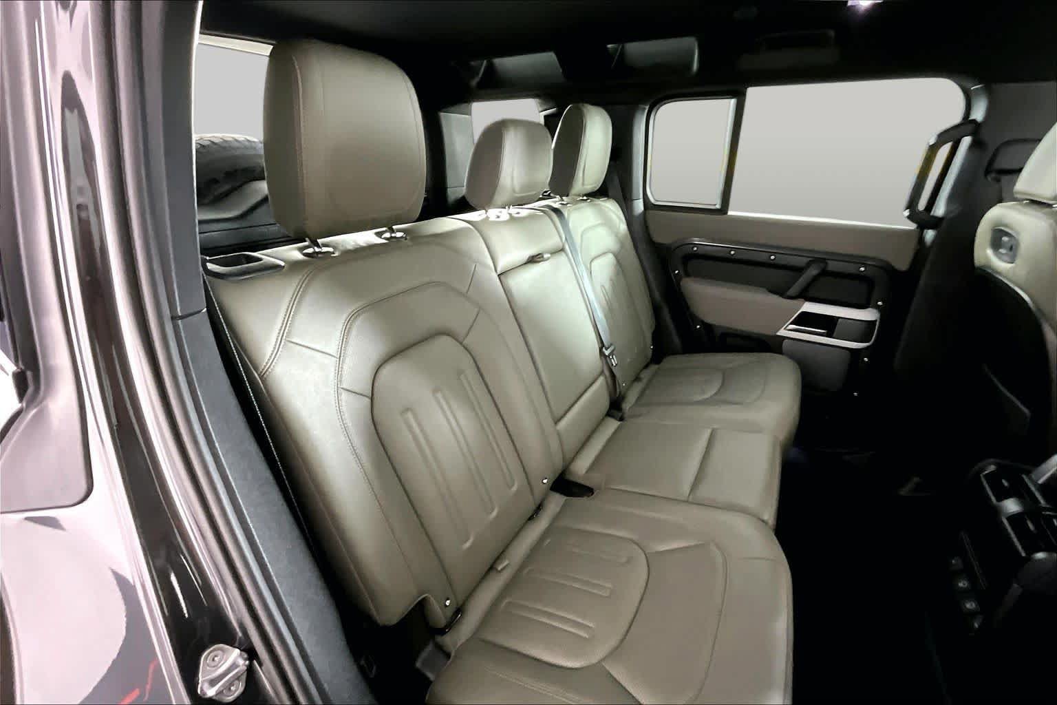 Used 2022 Land Rover Defender 110 S AWD/4WD image 19