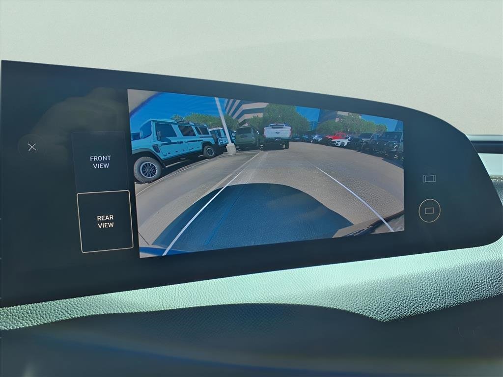 Used 2025 Lucid Air Pure image 18