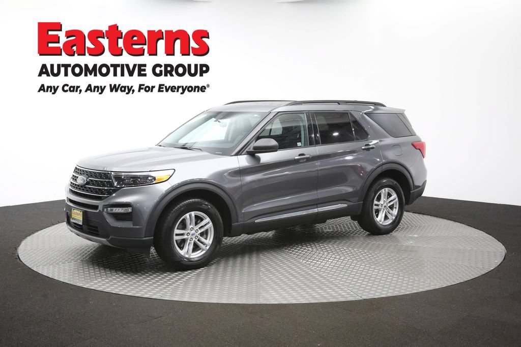 Used 2023 Ford Explorer XLT w/ Equipment Group 202A AWD/4WD image 56