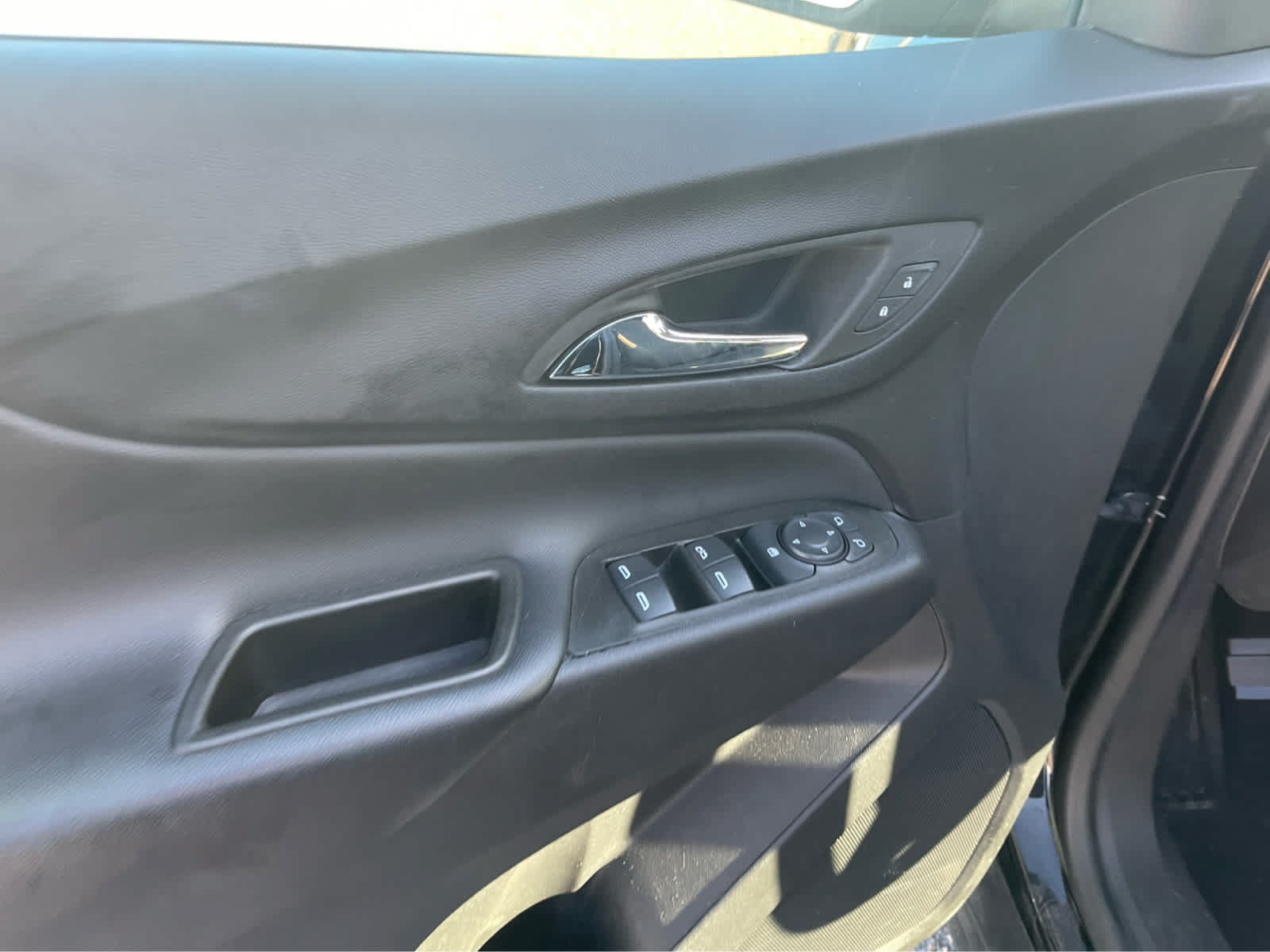 Used 2022 Chevrolet Equinox LT AWD/4WD image 10