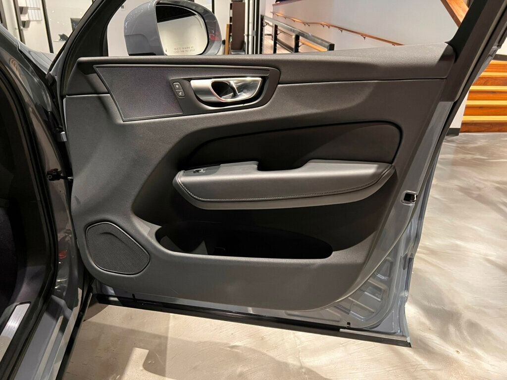 Used 2023 Volvo XC60 B5 Plus w/ Climate Package image 24