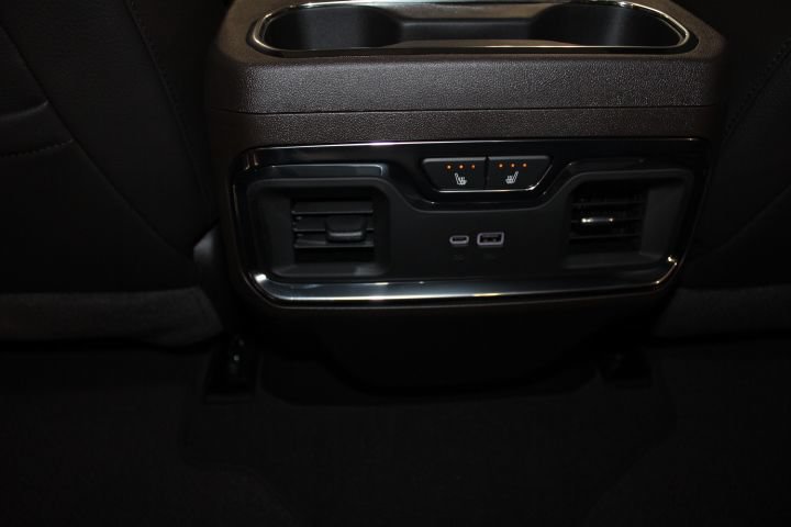 New 2026 GMC Sierra 1500 Denali w/ Denali Reserve Package AWD/4WD image 24