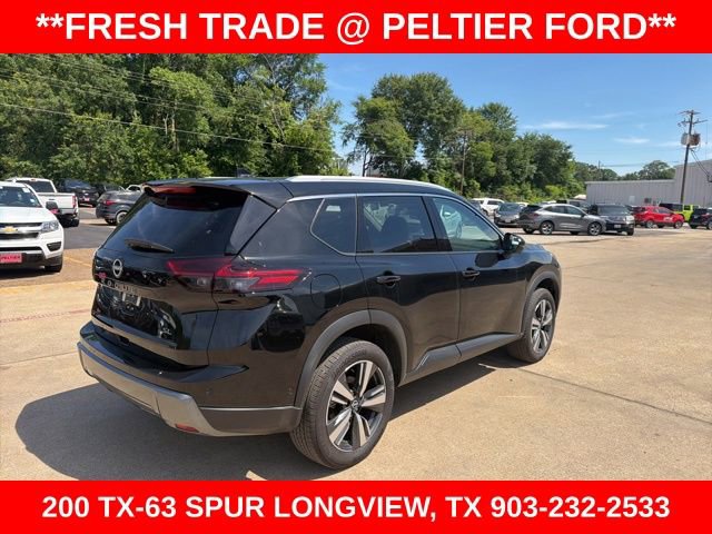 Used 2026 Nissan Rogue SL FWD image 12