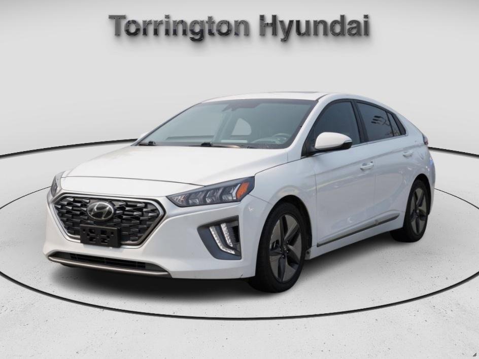 Used 2021 Hyundai Ioniq SEL image 3
