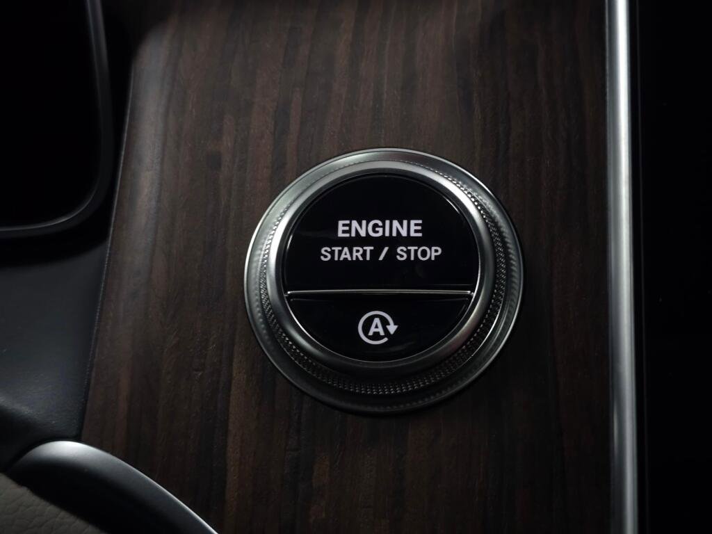 New 2026 Mercedes-Benz GLC 300 4MATIC image 40