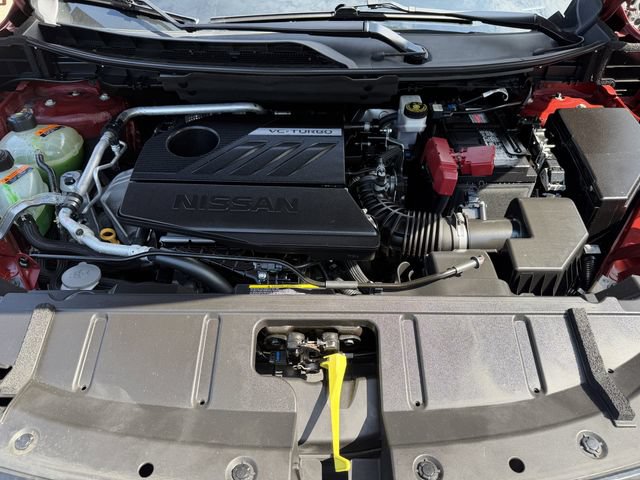 Used 2025 Nissan Rogue SV AWD/4WD image 30
