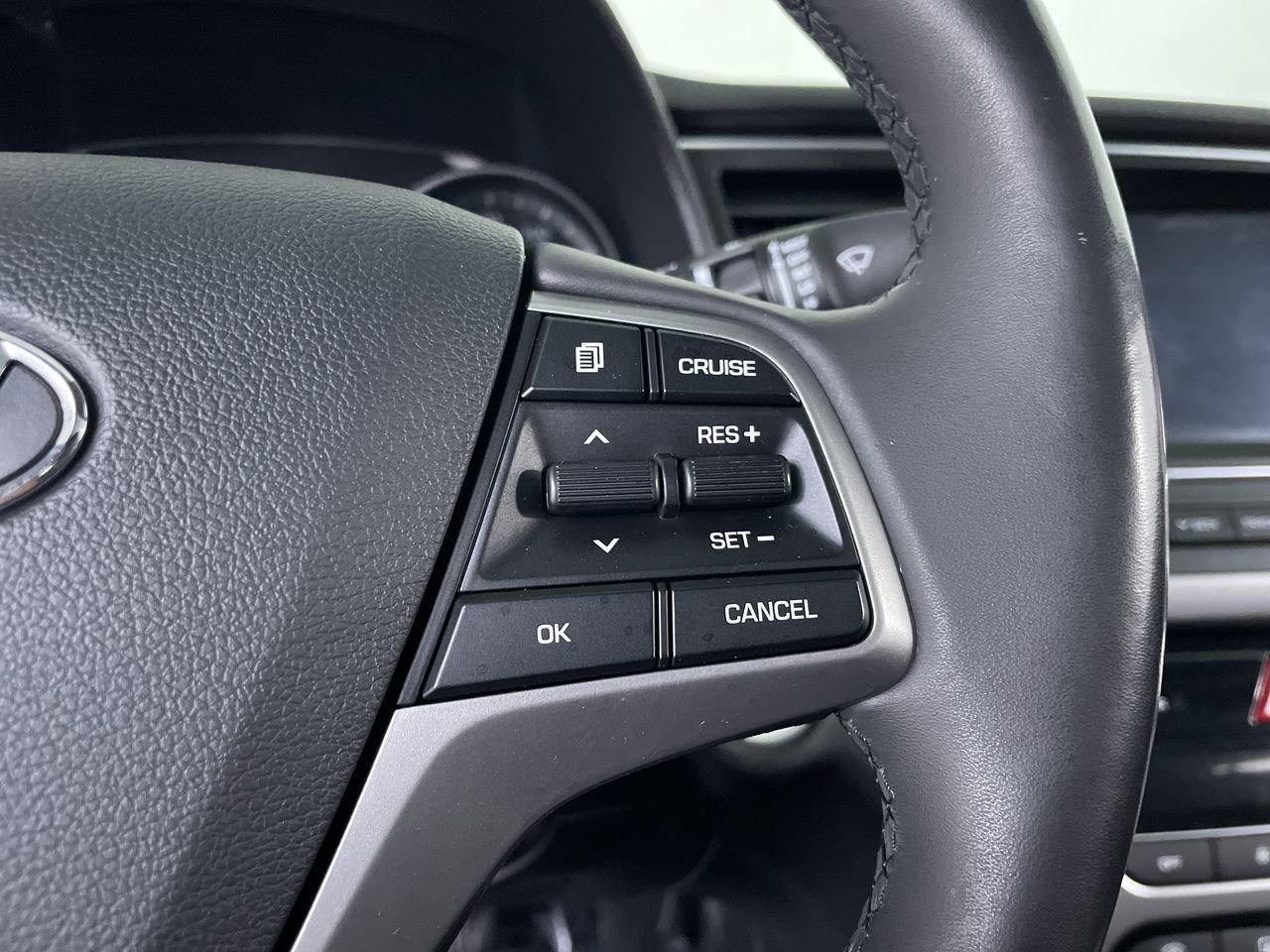 Used 2017 Hyundai Elantra Value Edition w/ Cargo Package FWD image 27