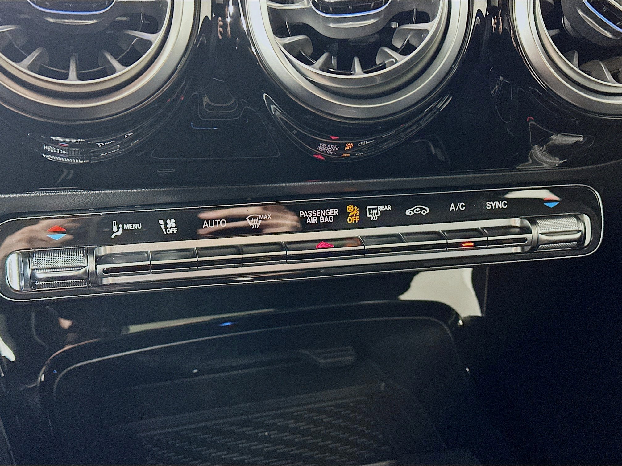 Certified 2026 Mercedes-Benz CLA 250 4MATIC image 20