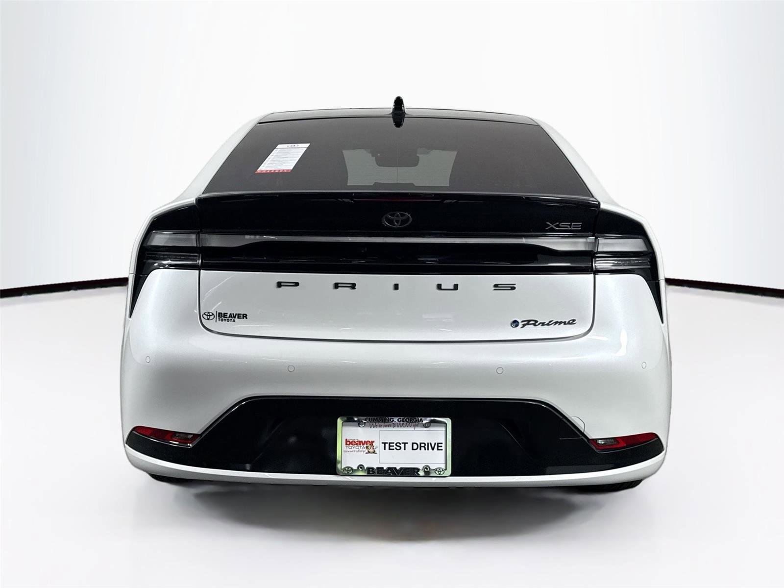 Used 2023 Toyota Prius Prime FWD image 12