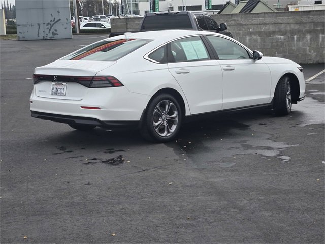 Used 2024 Honda Accord EX image 4