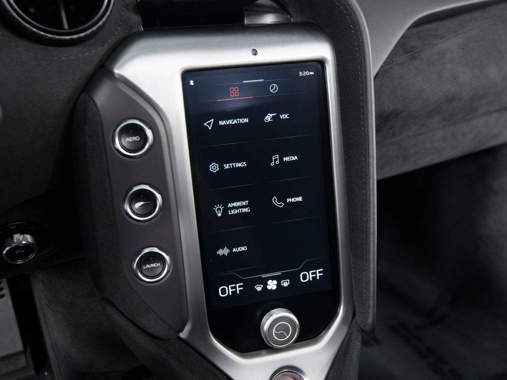 Used 2024 McLaren 750S Spider RWD image 25