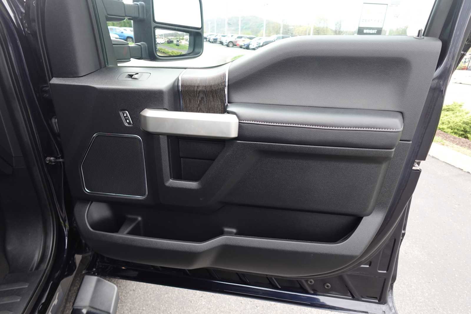 Used 2021 Ford F250 Lariat image 29