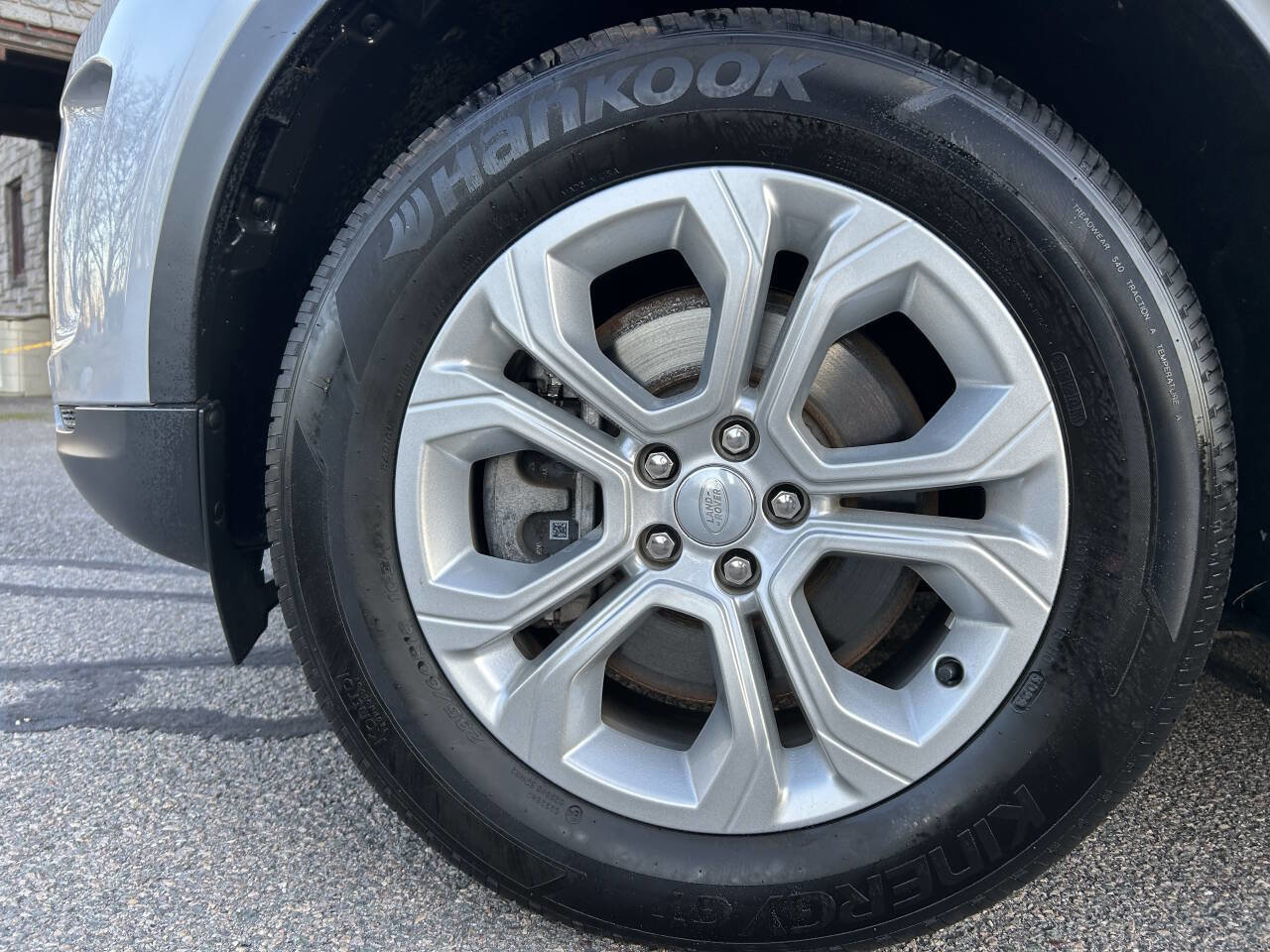 Used 2022 Land Rover Discovery Sport S AWD/4WD image 38