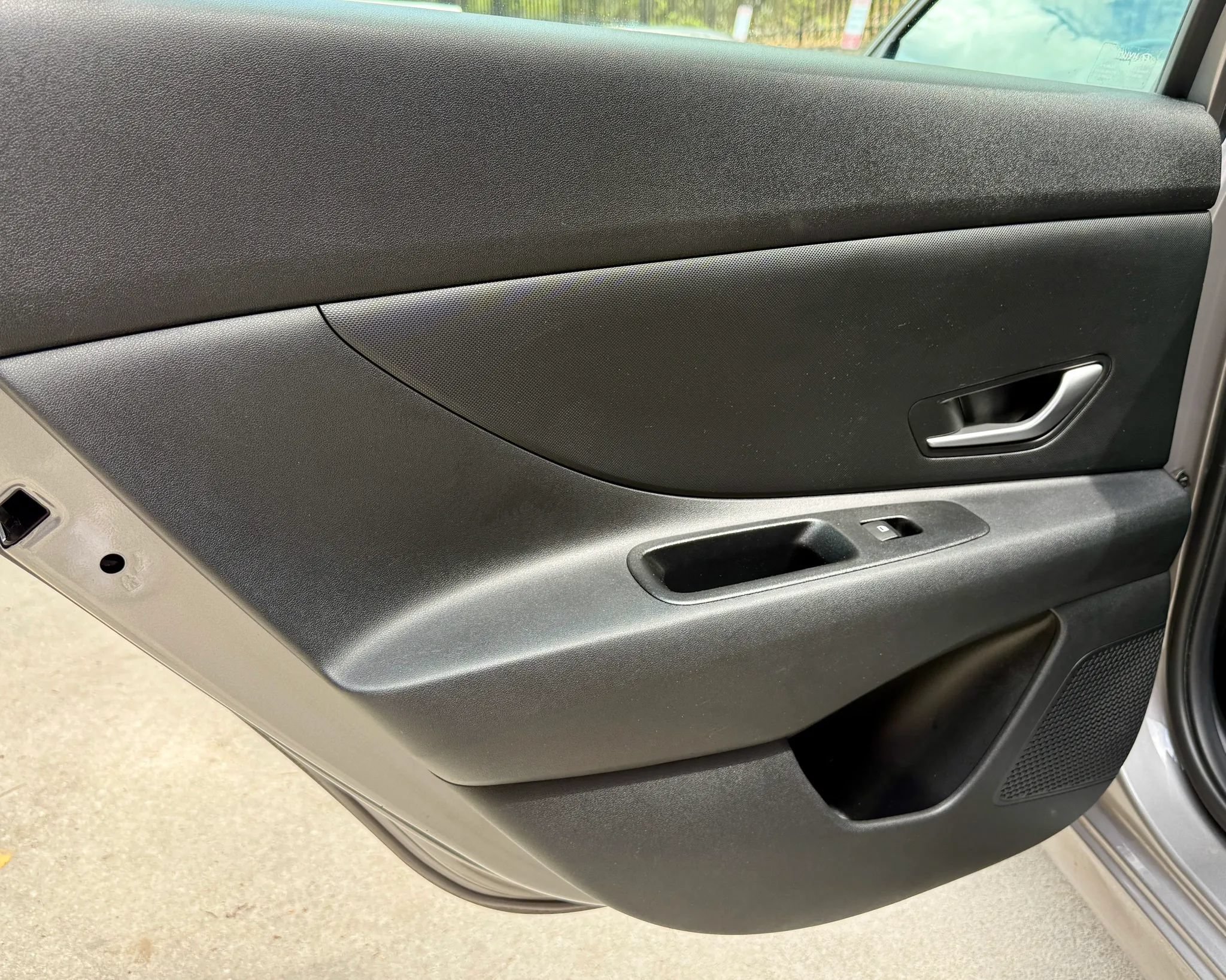 Used 2022 Hyundai Elantra SEL FWD image 19