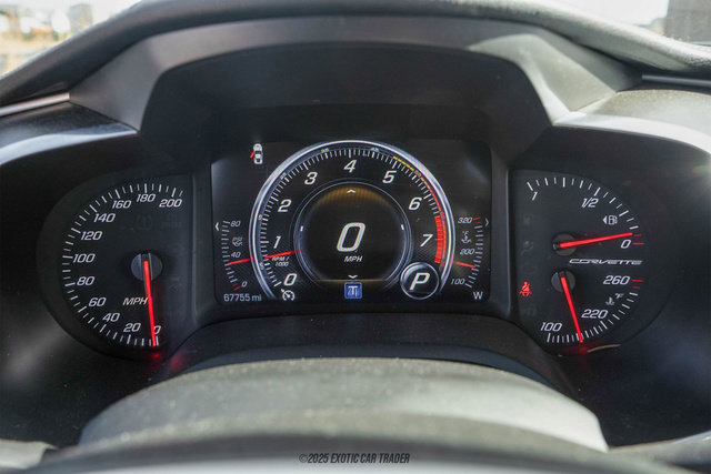 Used 2018 Chevrolet Corvette Stingray Coupe w/ 1LT image 27