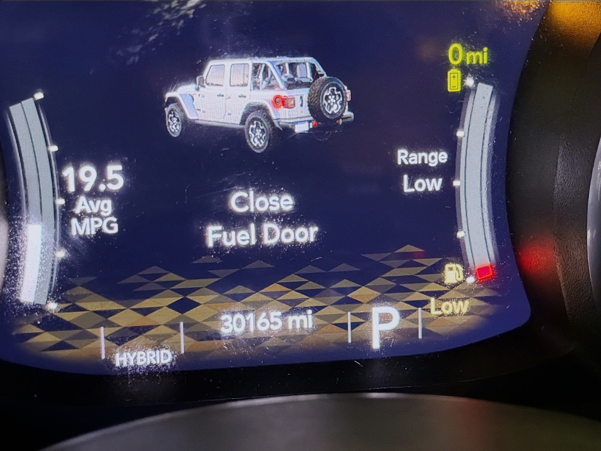Used 2023 Jeep Wrangler Unlimited w/ Sun & Screen Package AWD/4WD image 8