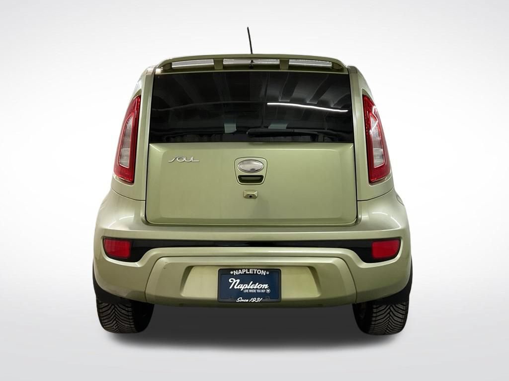 Used 2013 Kia Soul ! w/ Premium Pkg FWD image 22