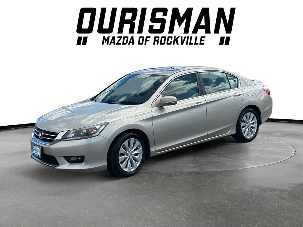 Used 2014 Honda Accord EX image 2