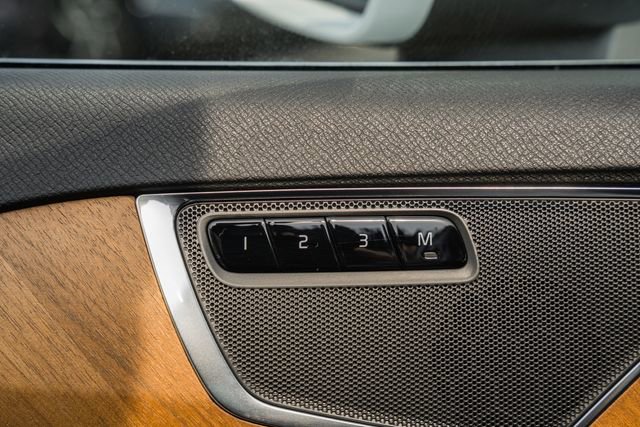 Used 2023 Volvo XC90 B6 Plus w/ Protection Package image 40