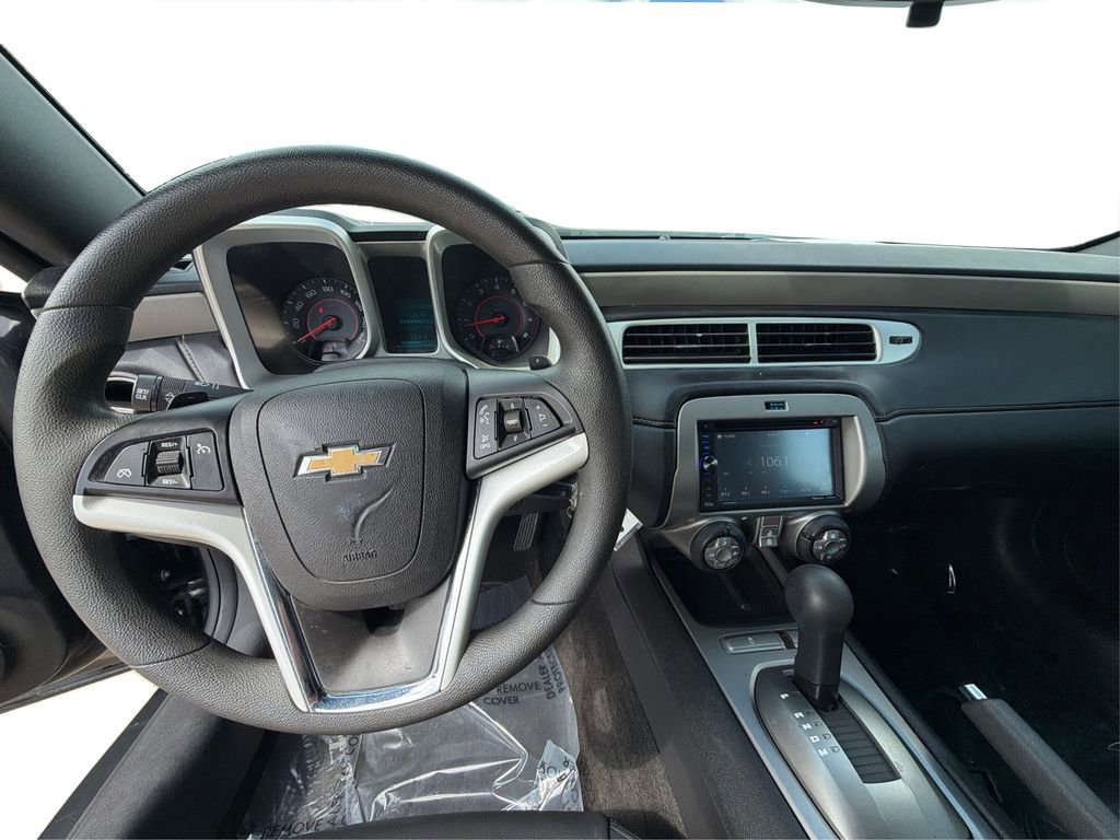 Used 2014 Chevrolet Camaro LS image 26