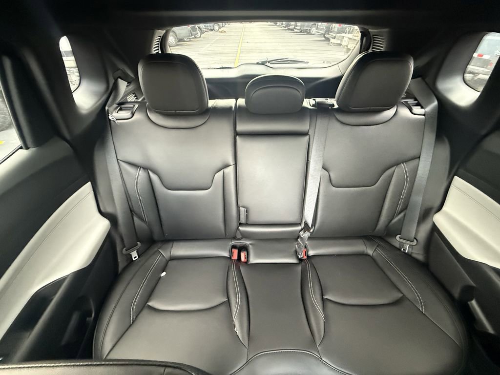 New 2026 Jeep Compass Limited w/ Sun, Sound & Navigation Group image 29