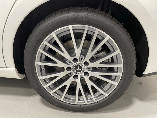 New 2025 Mercedes-Benz CLA 250 4MATIC image 13