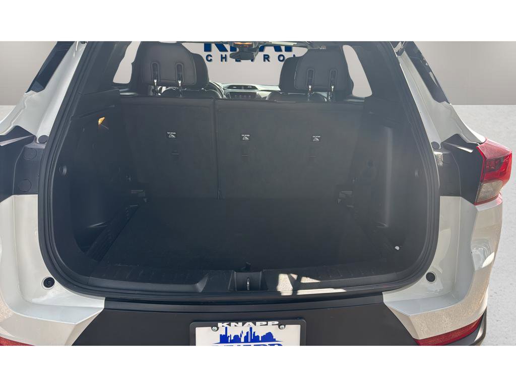 Used 2021 Chevrolet TrailBlazer ACTIV w/ Convenience Package FWD image 16