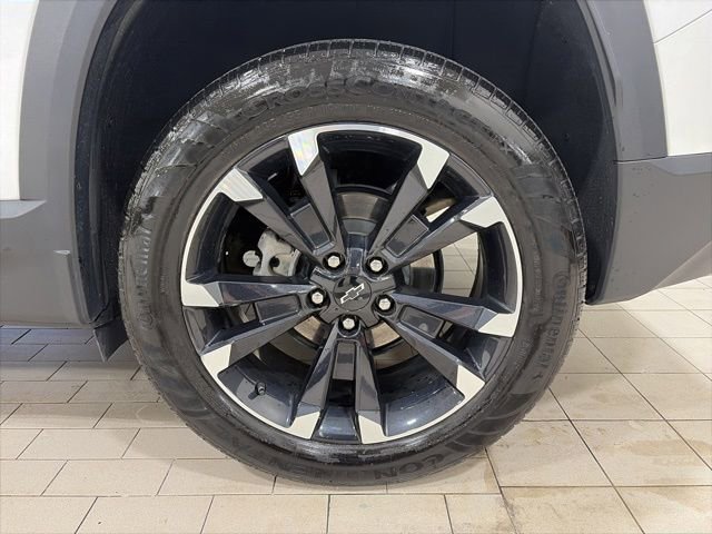 Used 2025 Chevrolet Equinox RS w/ Safety and Technology Package AWD/4WD image 22