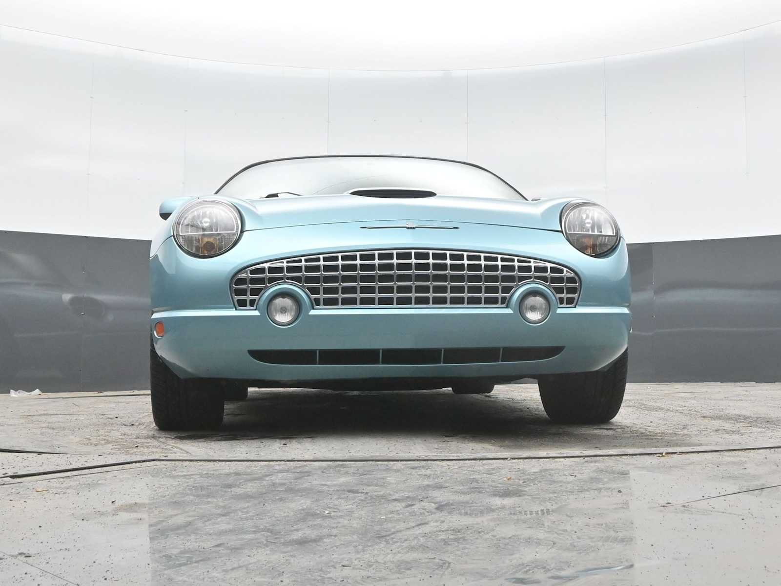 Used 2002 Ford Thunderbird RWD image 27