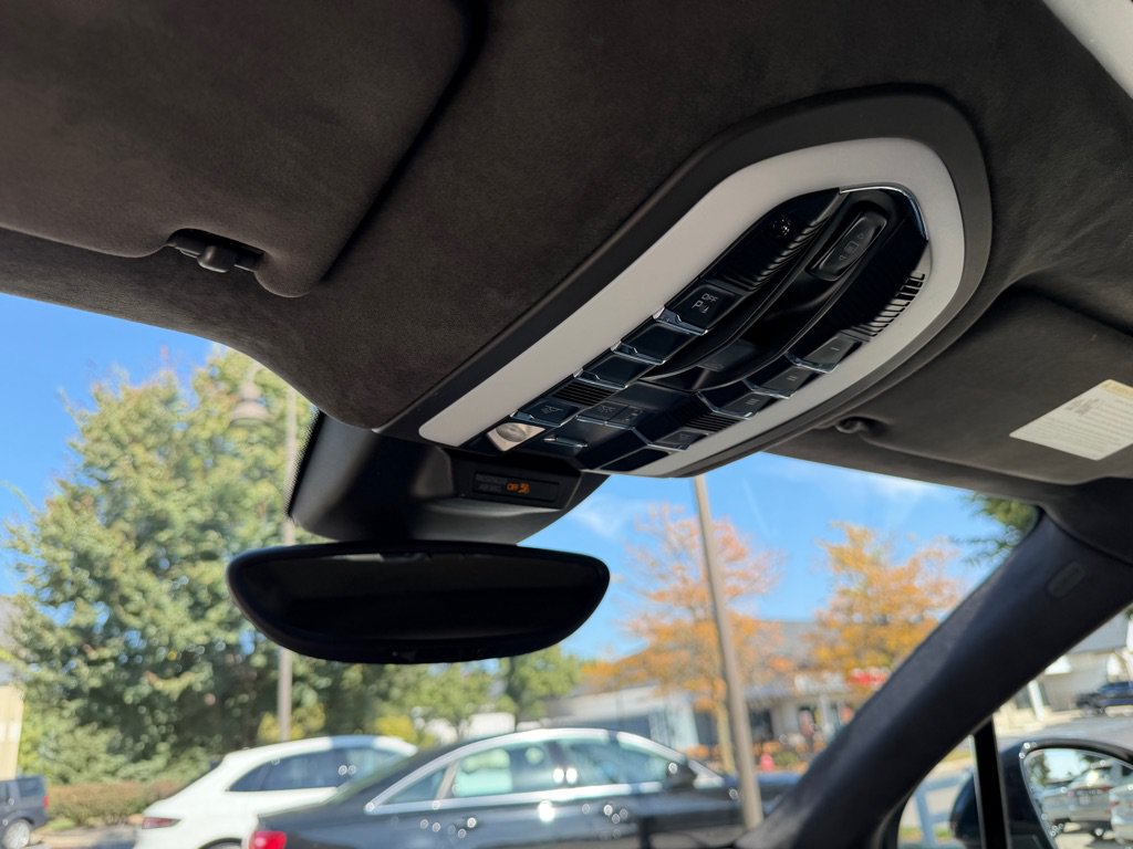 Used 2016 Porsche Macan Turbo AWD/4WD image 66