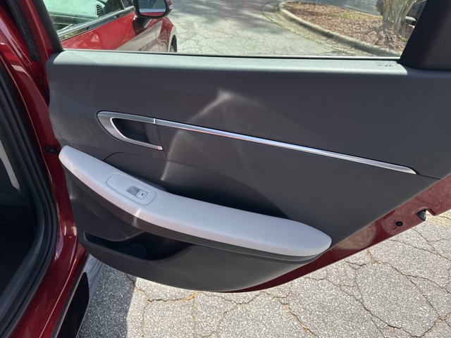 Used 2023 Hyundai Sonata SEL w/ Cargo Package image 20