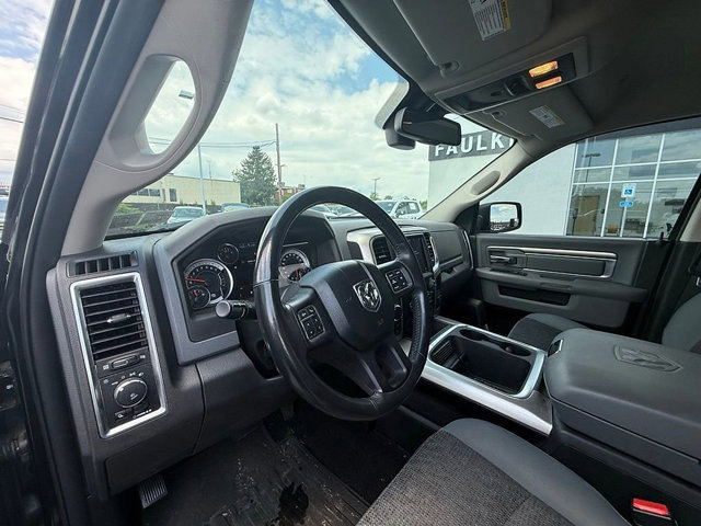 Used 2018 RAM 1500 Big Horn AWD/4WD image 29