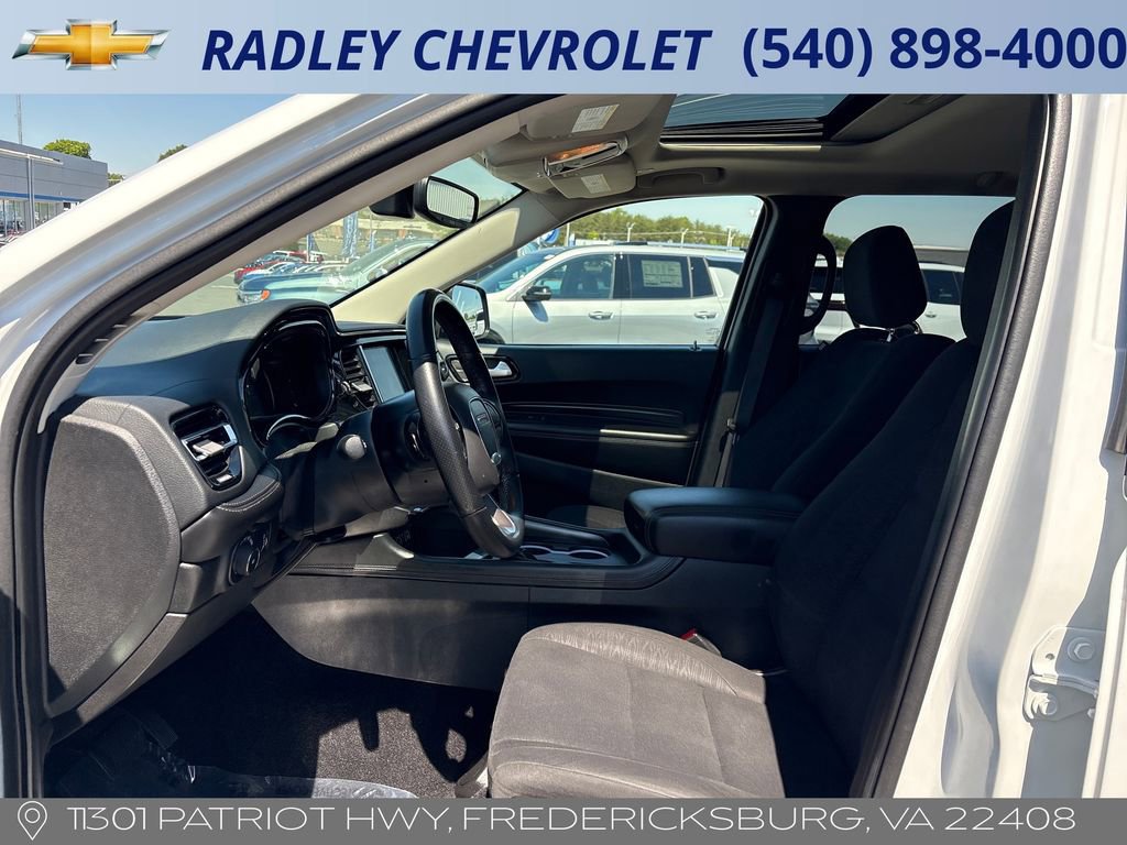 Used 2022 Dodge Durango SXT w/ Anodized Platinum Package AWD/4WD image 3