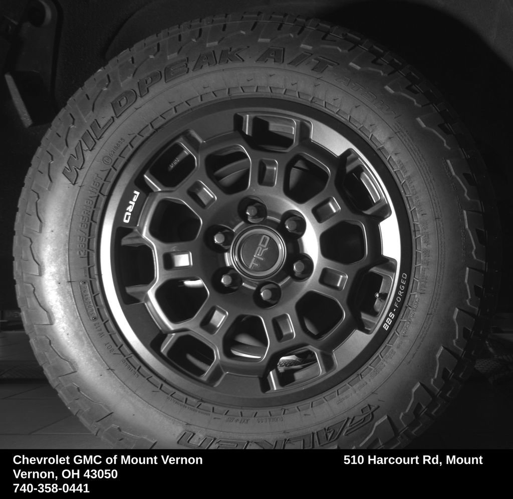 Used 2025 Toyota Sequoia TRD Pro AWD/4WD image 15