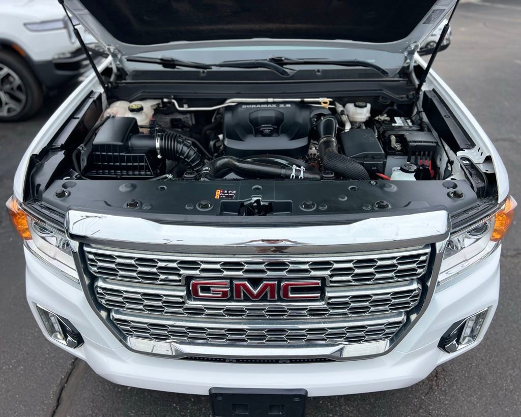 Used 2021 GMC Canyon Denali image 32